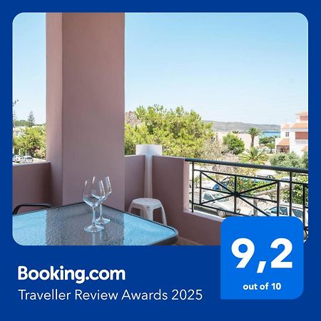 Nikos Apartments Ajía Marína Kültér fotó