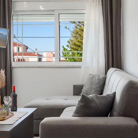 Nikos Apartments Ajía Marína Kültér fotó