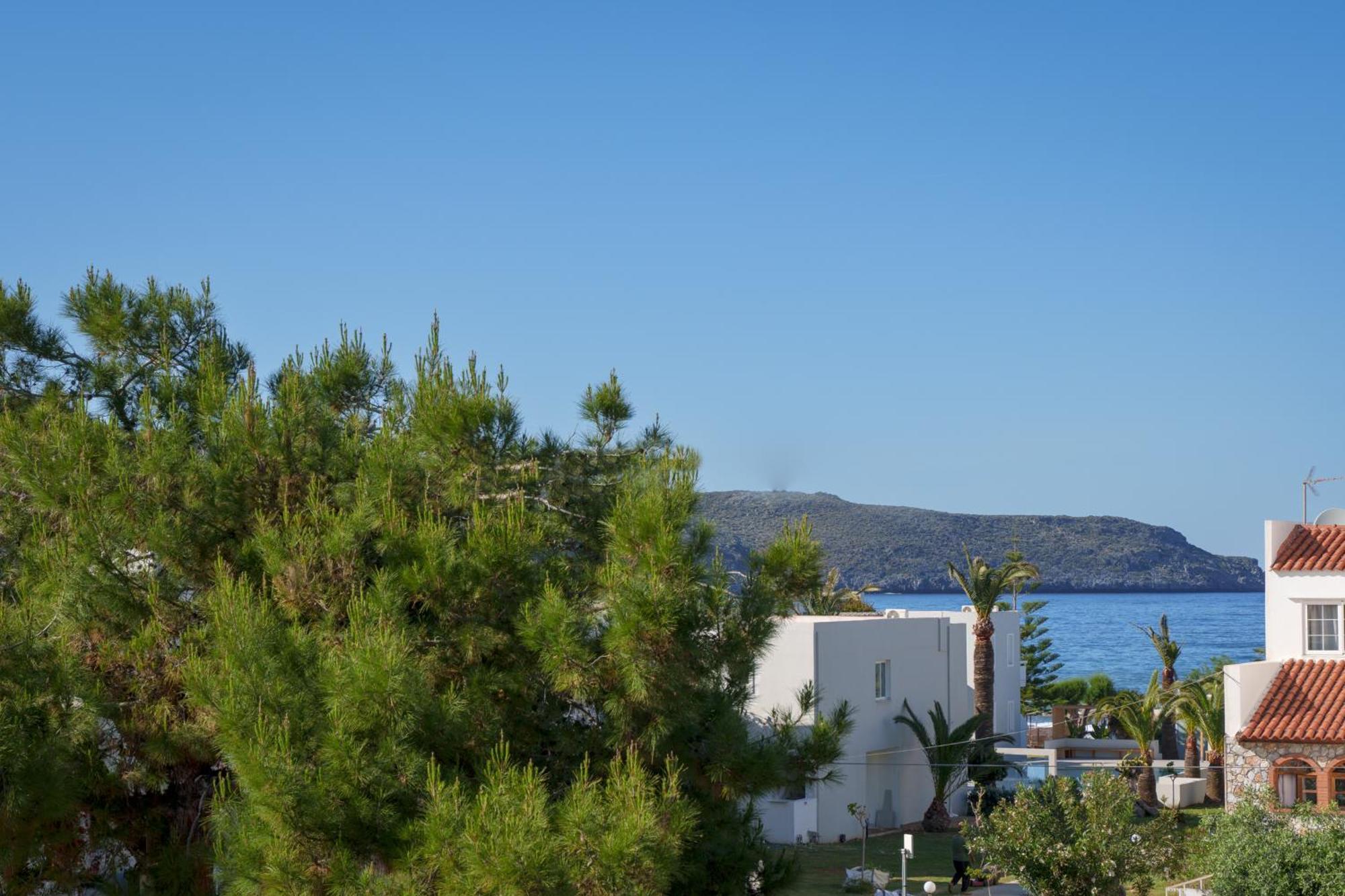 Nikos Apartments Ajía Marína Kültér fotó
