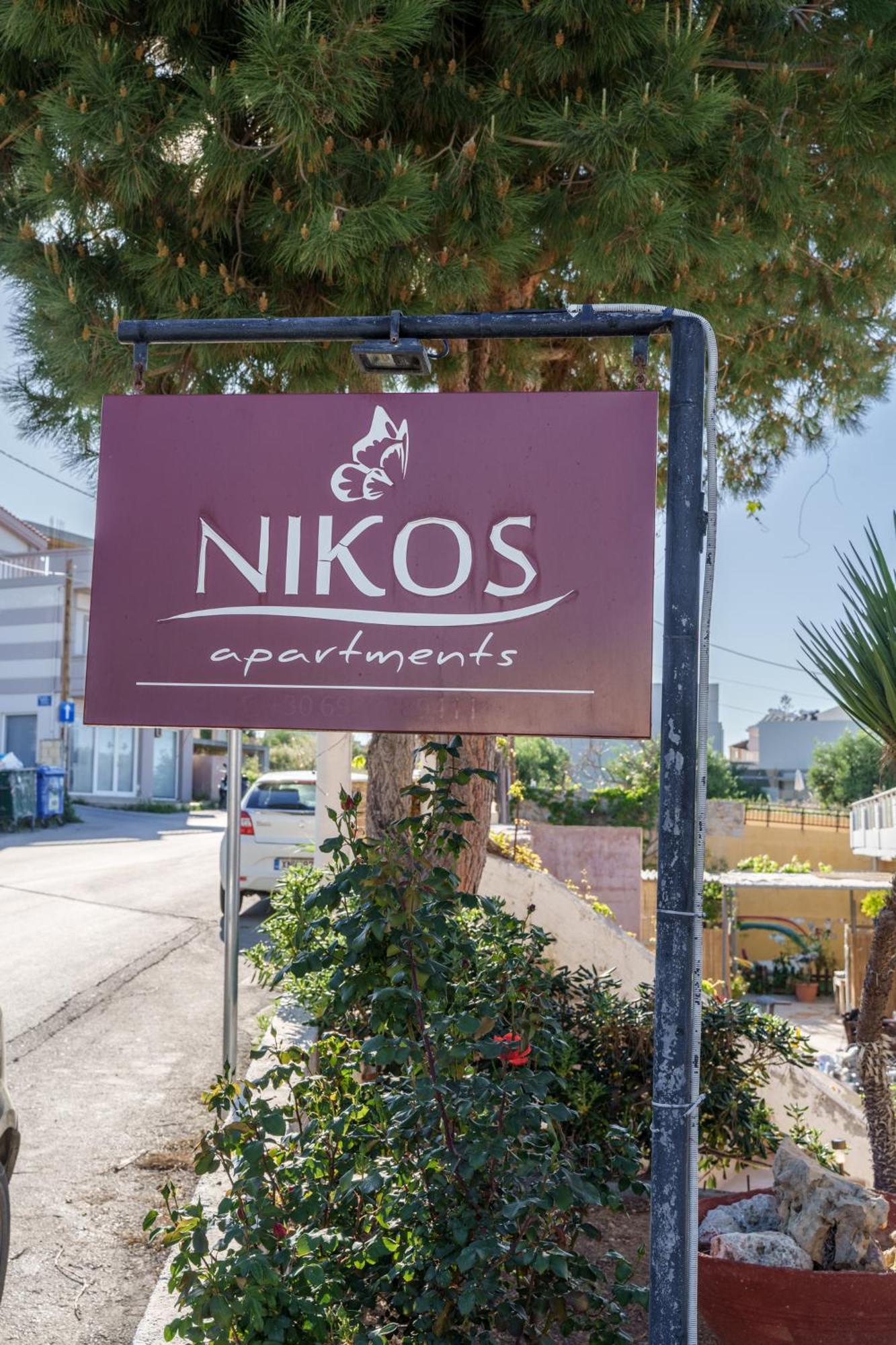 Nikos Apartments Ajía Marína Kültér fotó