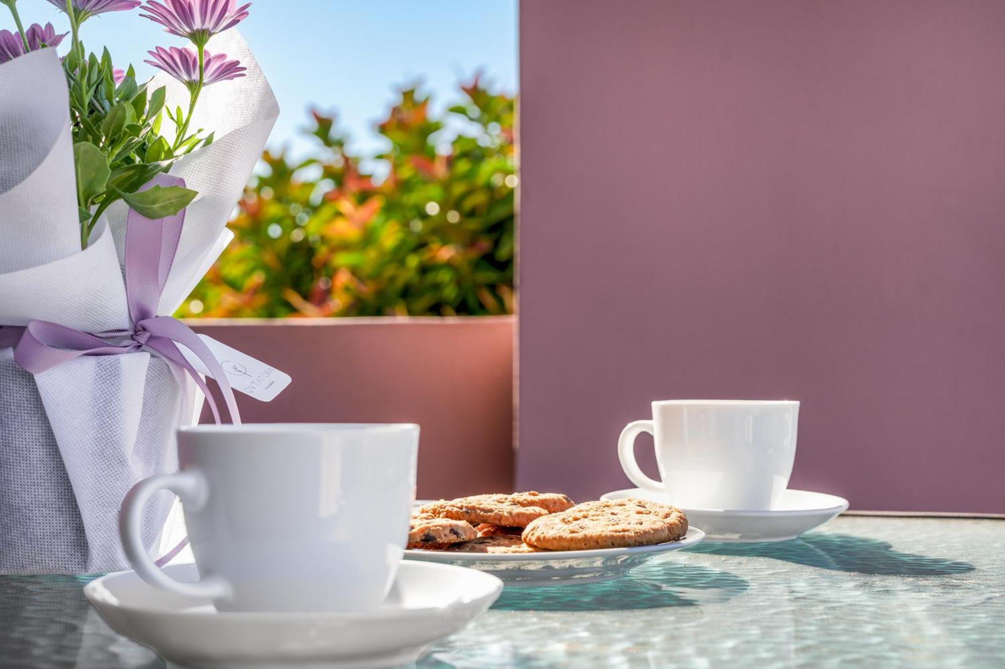 Nikos Apartments Ajía Marína Kültér fotó