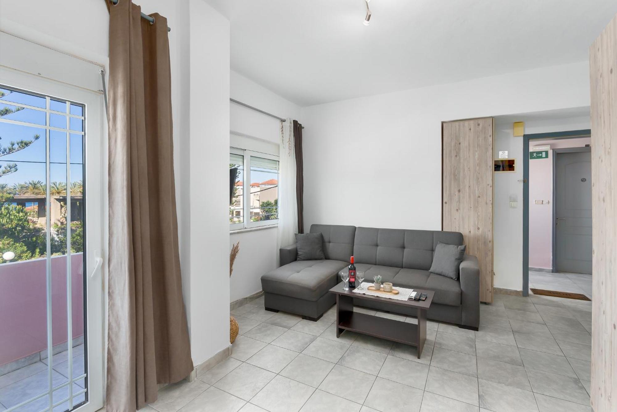 Nikos Apartments Ajía Marína Kültér fotó